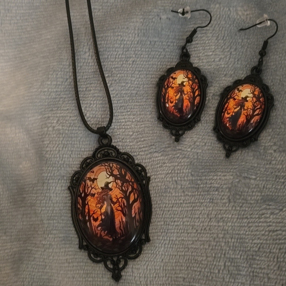 Halloween Pendant Necklace and Earring Set, Costume Jewelry - Picture 2 of 3